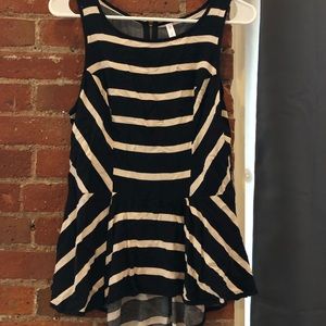 Xhilaration peplum top